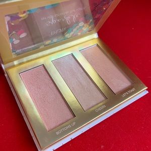 Sparkle and Shine Bright Travel Highlighter